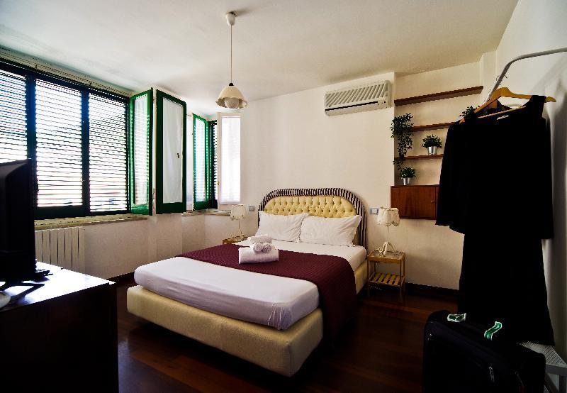 Bed And Travel Apartment Dogana Regia 15 살레르노 외부 사진